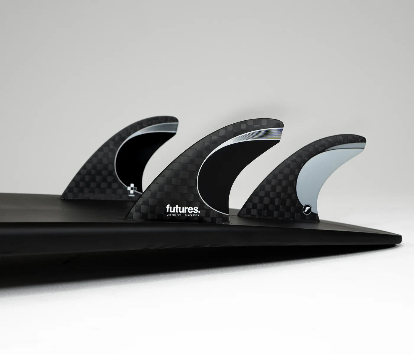 FUTURES FINS - Vector 3/2 Blackstix+ Thruster (L)