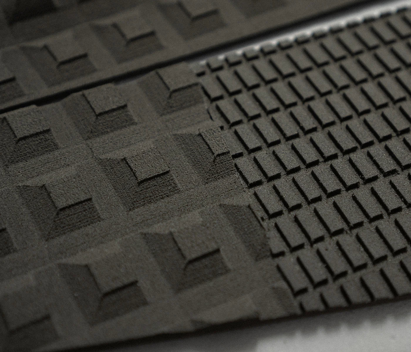 Futures Fins - Voodoo Traction - Gray